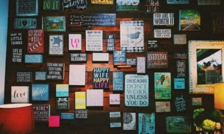 Steps to Manifesting Your Dreams Using a Vision Board